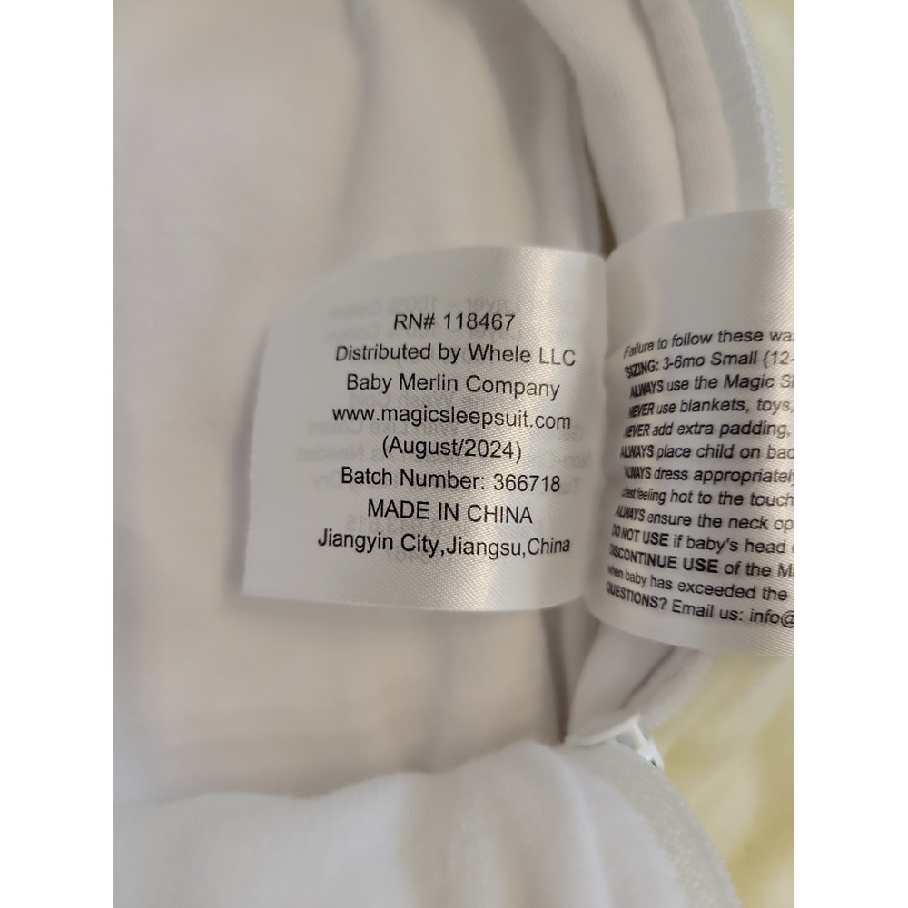 Baby Merlins Magic Sleepsuit Size Small  3 to 6 Months Yellow Cozy Comfy Bedtime - Picture 4 of 7